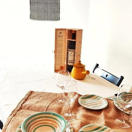 House With Dream Panoramic Terrace In The Heart Of Bosa, 80 Sqm With Bbq And Breathtaking View *